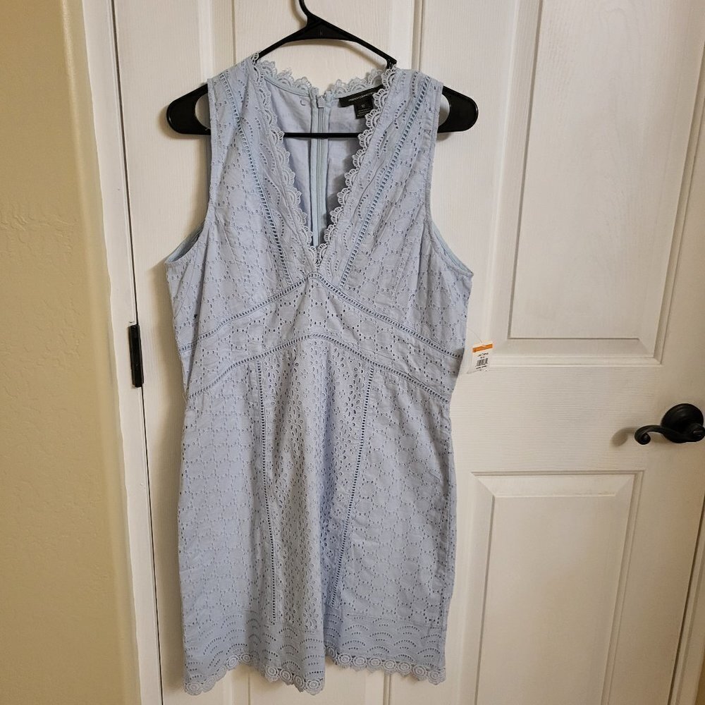 French Connection Women's Eso Zhara Lace V Neck Dress Light Dream Blue 12 NWT - Picture 3 of 10